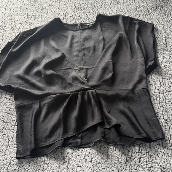 Express Black Blouse - Picture 9 of 10